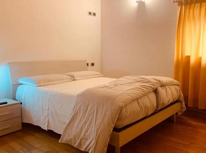 Torre Aparthotel Isola Vicentina